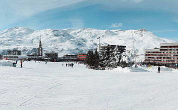 Concurso Internacional de Arquitectura Les Menures Rehab