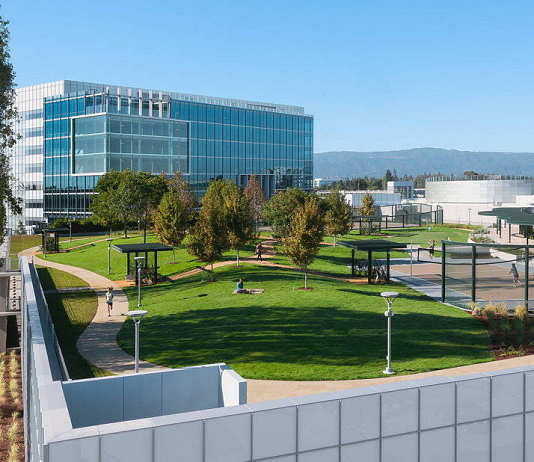Novedoso Parque Elevado en Silicon Valley lleva Amenidades del Espacio de Trabajo a Nuevas Alturas