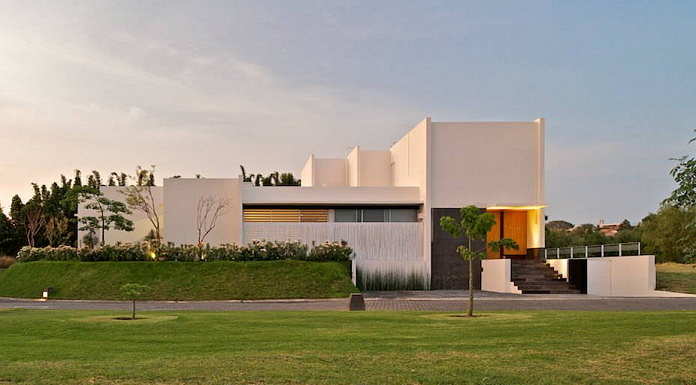 Casa Eriso por el Estudio Agraz Arquitectos