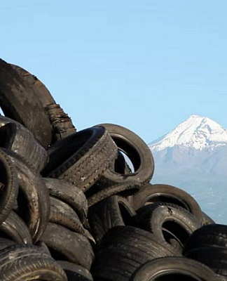 Firman municipio de Veracruz y Ecoltec convenio para recolección de llantas usadas