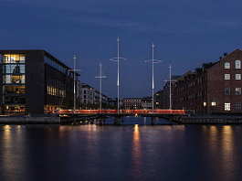 Olafur Eliasson Cirkelbroen, 2015 25 x 19.6 x 39.3 m Christianshavns Kanal, Copenhagen, 2015 : Photo: Anders Sune Berg, for Nordea-fonden A gift from Nordea-fonden to the city of Copenhagen © Olafur Eliasson