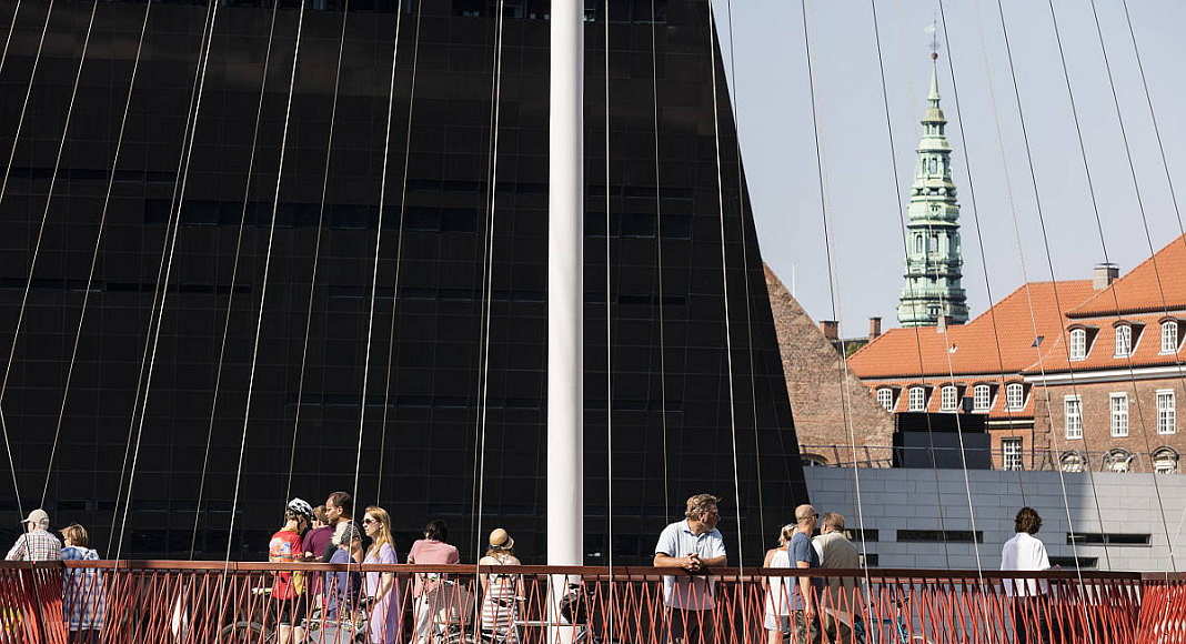 Olafur Eliasson Cirkelbroen, 2015 25 x 19.6 x 39.3 m Christianshavns Kanal, Copenhagen, 2015 : Photo: Anders Sune Berg, for Nordea-fonden A gift from Nordea-fonden to the city of Copenhagen © Olafur Eliasson