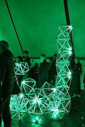 Olafur Eliasson Green light - An artistic workshop 15 acts of participation TBA21-Augarten, Vienna 2016 : Photo Sandro E.E. Zanzinger © Olafur Eliasson