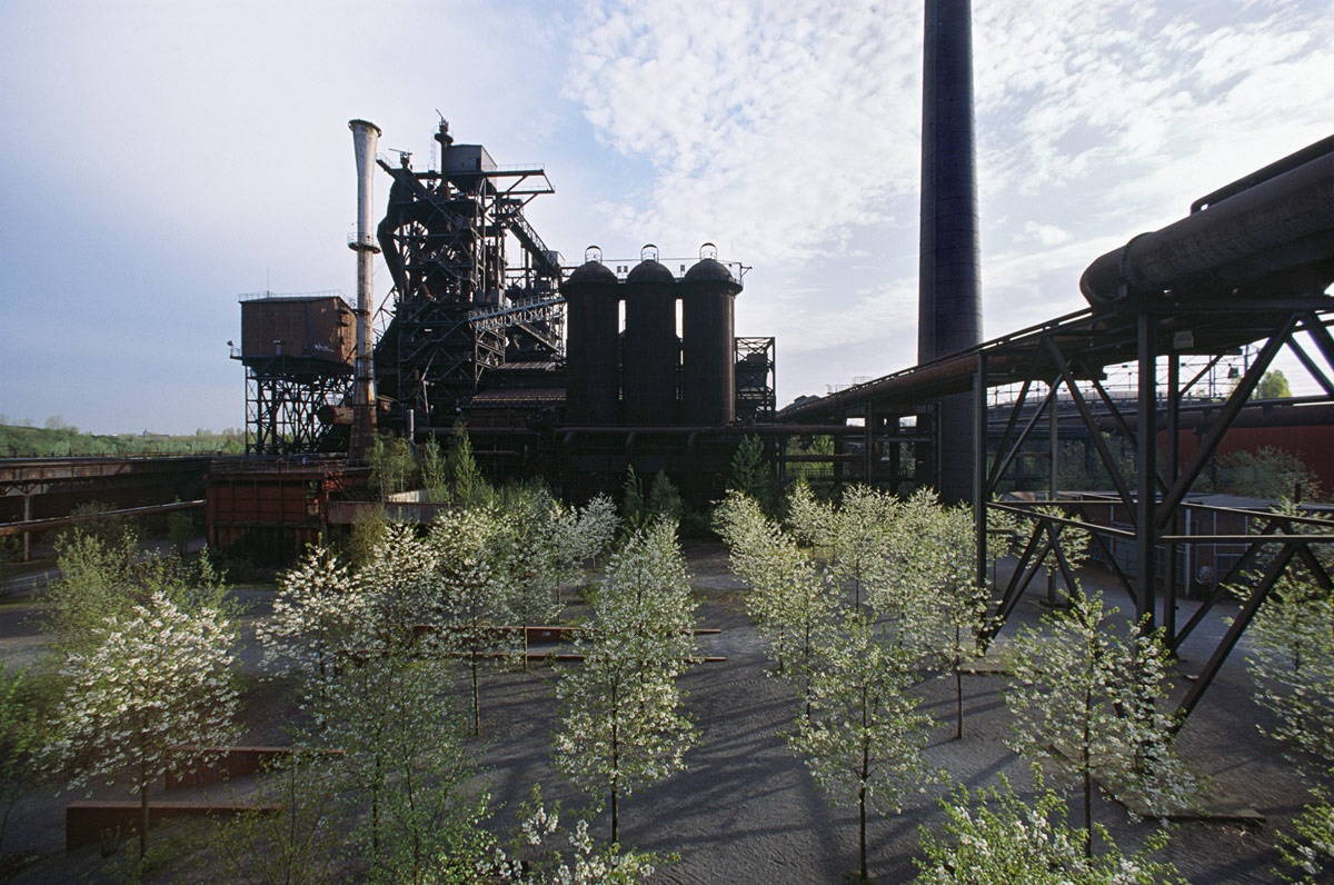Landscape Park Duisburg Nord, Metamorphosis of the blast furnace plant Thyssen-Meiderich, 1990 - 2002 : Photo © Peter Schäfer