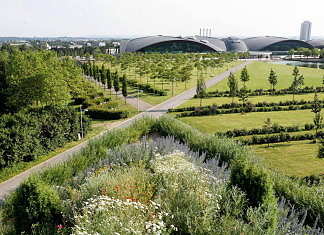 Plateau de Kirchberg, Luxembourg - Parc Central, Urban, landscape and artistic renewal of the European town, since 1991 : Photo © Michael Latz