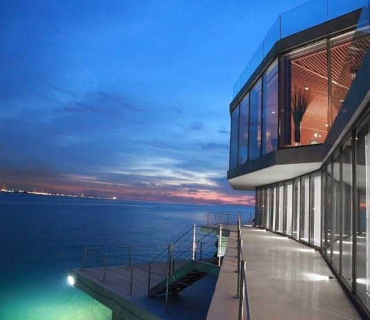 Calypso Residence, located in Jounieh Bay in Lebanon by SOMA Architects : Photo © SOMA Architects