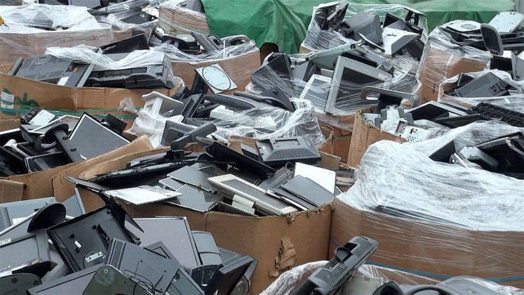 Dumping site LCD Boxes image in Hong Kong May 2015 : Photo © MIT Senseable City Lab