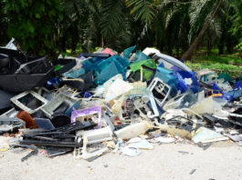 Dumping site image in Malaysia July 2012 : Photo © MIT Senseable City Lab