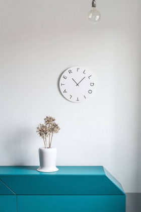 Mood Clocks I'll do it later by Paula Design Studio : Photo © Matteo Cavalieri