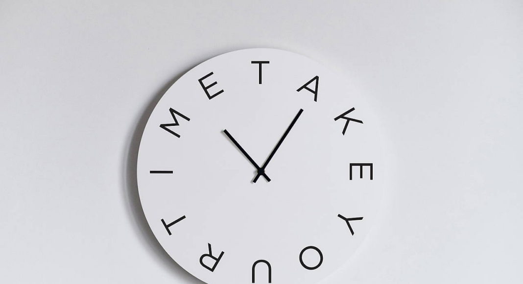 Mood Clocks Take your time by Paula Design Studio : Photo © Matteo Cavalieri