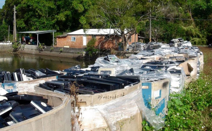 Dumping site image Miaoli County Farm in Taiwan Dec 2015 : Photo © MIT Senseable City Lab