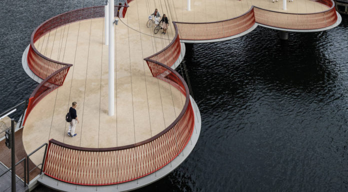 Unspoken Spaces Studio Olafur Eliasson Olafur Eliasson Cirkelbroen, 2015 25 x 19.6 x 39.3 m Christianshavns Kanal, Copenhagen, 2015 : Photo: Anders Sune Berg, for Nordea-fonden A gift from Nordea-fonden to the city of Copenhagen © Olafur Eliasson