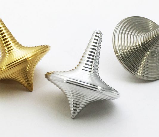 Zen Spinning Top Collection : Photo © ENSSO
