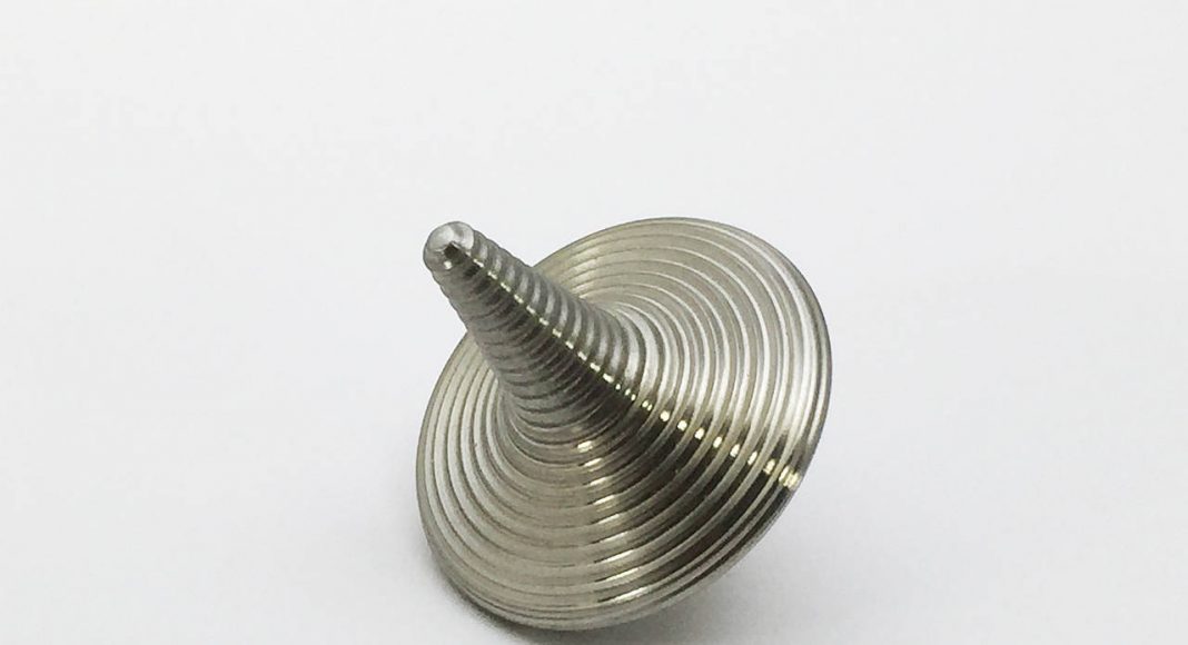 Zen Spinning Top - Steel : Photo © ENSSO