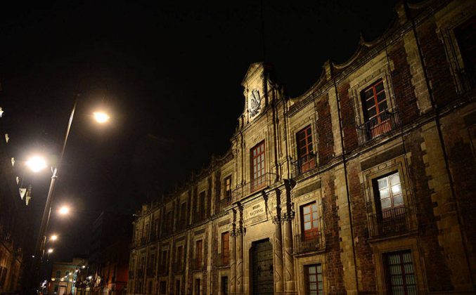 Expertos coincidieron que deben rechazarse todo aquel proyecto que pretenda alterar el carácter histórico de un monumento : Foto © Héctor Montaño INAH