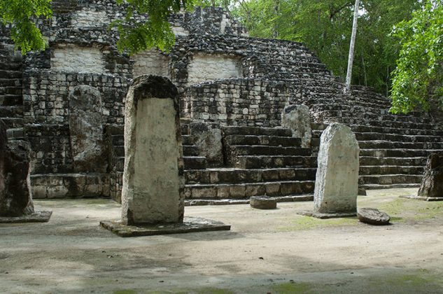 Zona Arqueológica de Calakmul : Foto © Adalberto Ríos Szalay