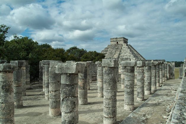 Zona Arqueológica de Chichén Itzá : Foto © Adalberto Ríos Szalay