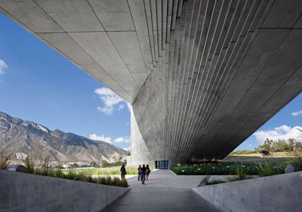 Tadao Ando, Roberto Garza Sada Center for Arts, Architecture and Design : Photo credit: © Shigeo Ogawa