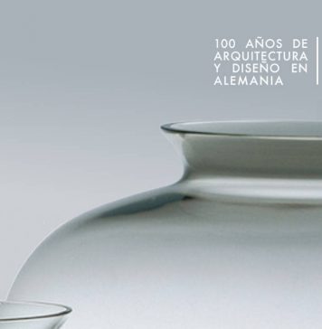 Poster: Wilhelm Wagenfeld, Herzvasen, 1935 © Die Neue Sammlung - Staatliches Museum für Angewandte Kunst | Design in der pinakothek der Moderne, München. Photo: Alexander Laurenzo © VG Bild-Kunst, Bonn 2007