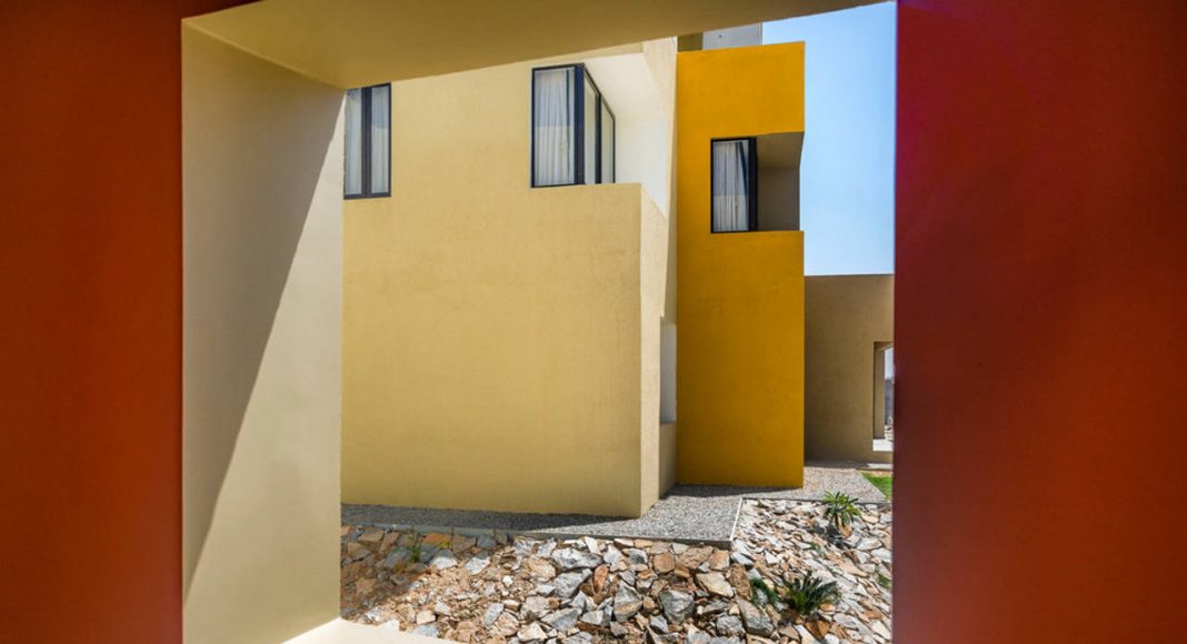 Studios 18 View from the Corridor by Sanjay Puri Architects : Photo credit © Vinesh Gandhi