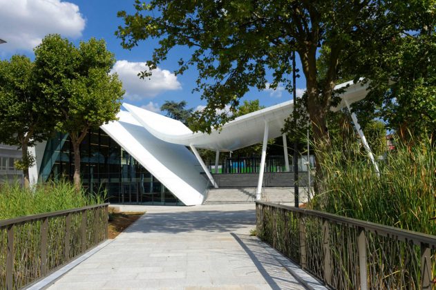 Evergreen campus reception pavilion by Arte Charpentier Architectes : Photo © Augusto Da Silva