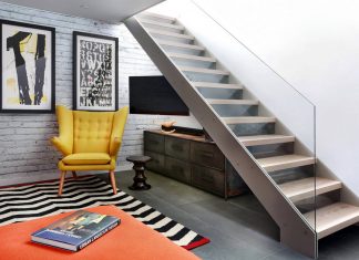Staircase and TV + Living Room, Lower Ground Floor - Southwood by LLI Design : Photo credit © Alex Maguire