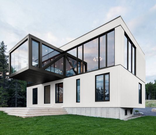 Chalet Blanche, Cap à l’Aigle diseñada por ACDF Architecture : Photo credit © Adrien Williams