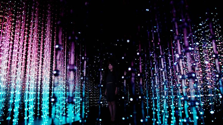 Crystal Universe Instalación Digital Interactiva by teamLab : Photo © teamLab Inc.