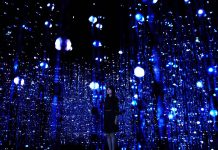 Crystal Universe Instalación Digital Interactiva by teamLab : Photo © teamLab Inc.