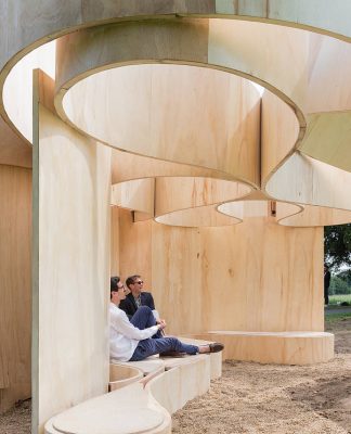 Serpentine Summer House 2016 diseñada por Barkow Leibinger Serpentine Summer House 2016 designed by Barkow Leibinger; (10 June – 9 October) : Photo © Iwan Baan