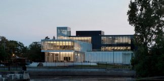 Joliette art Museum designed by Les Architectes FABG : Photo credit © Steve Montpetit