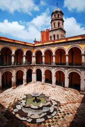 El Museo Regional de Querétaro está ubicado en el antiguo Convento de San Francisco, construcción del siglo XVI : Foto © Héctor Montaño INAH