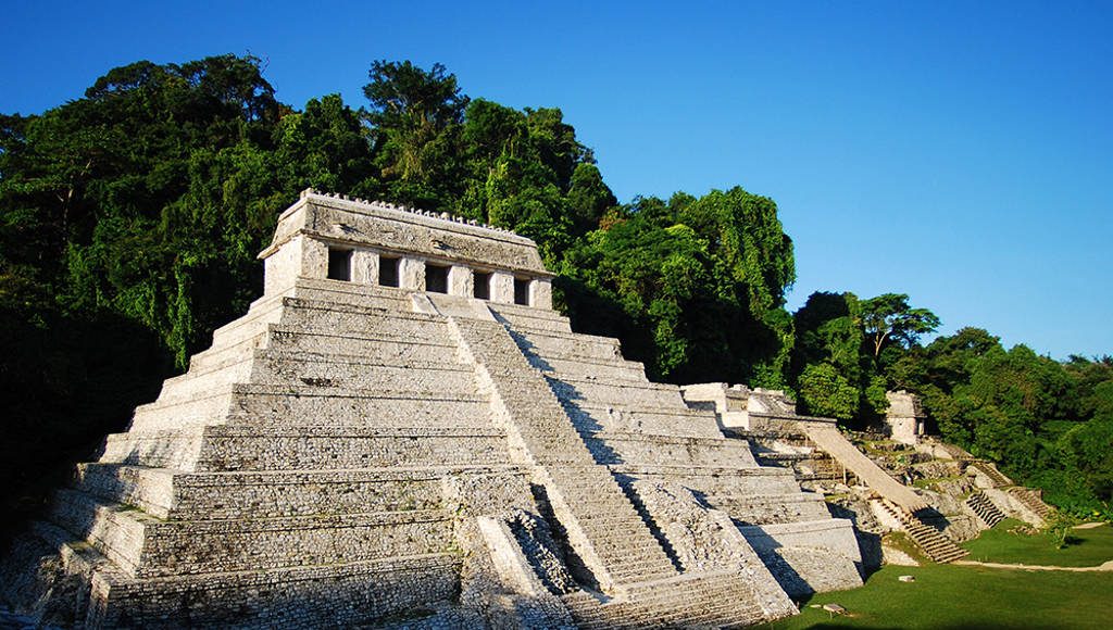 Templo de las Inscripciones. Zona Arqueológica de Palenque : Foto © INAH