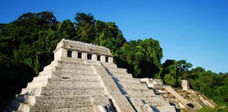 Templo de las Inscripciones. Zona Arqueológica de Palenque : Foto © INAH