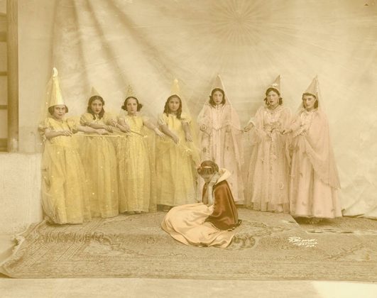 Retrato de grupo. Pachuca, Hidalgo. 1930 : Fotografía © INAH.SINAFO.FN