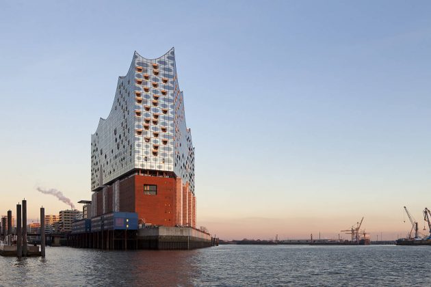 Elbphilharmonie : Photo credit © Oliver Heissner, courtesy of Elbphilharmonie Hamburg