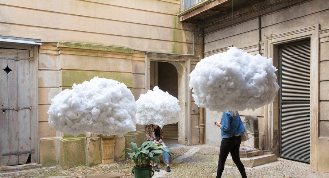 La tête dans les nuages by Mickael Martins Afonso et Caroline Escaffre Faure : Photo credit © Paul KOZLOWSKI © www.photoarchitecture.com