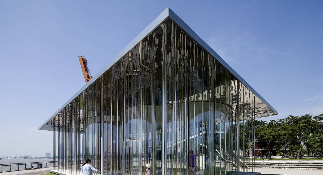 The Cloud Pavilion in Shanghai by Schmidt Hammer Lassen Architects : Photo credit © Peter Dixie