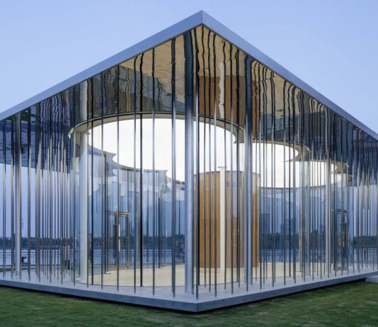 The Cloud Pavilion in Shanghai by Schmidt Hammer Lassen Architects : Photo credit © Peter Dixie