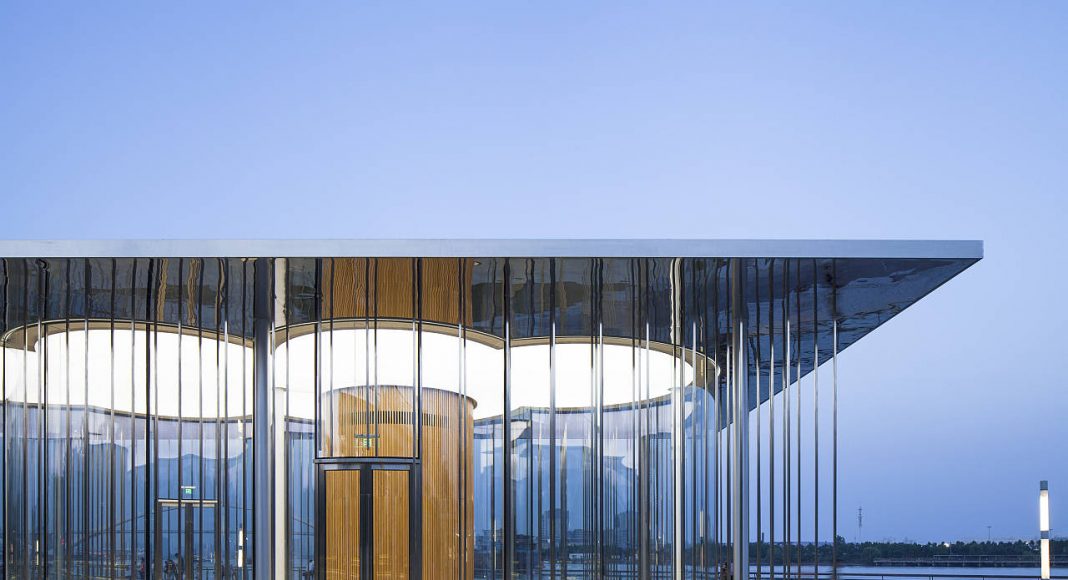 The Cloud Pavilion in Shanghai by Schmidt Hammer Lassen Architects : Photo credit © Peter Dixie