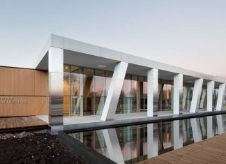 Centro para las Artes Diane-Dufresne by ACDF Architecture Centro para las Artes Diane-Dufresne : Photo credit © Adrien William