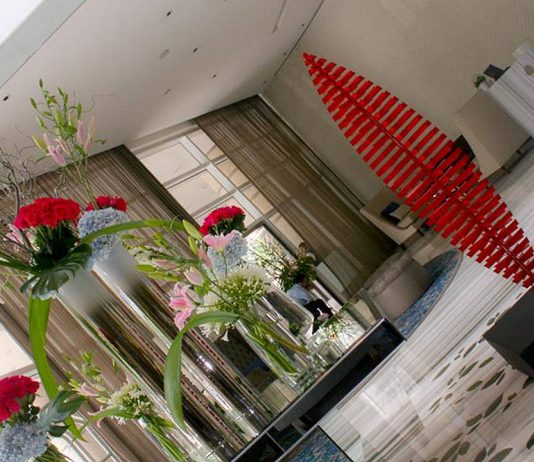 Quark, una nueva escultura de Guerrero & Ferrer : Photo by © Fifites Collector's Club