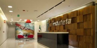 Corporativo de Estafeta en la Ciudad de México por Space Arquitectura : Fotografía © Paul Czitrom