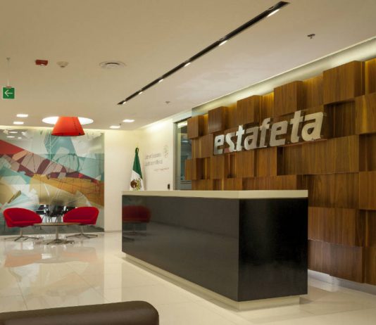 Corporativo de Estafeta en la Ciudad de México por Space Arquitectura : Fotografía © Paul Czitrom