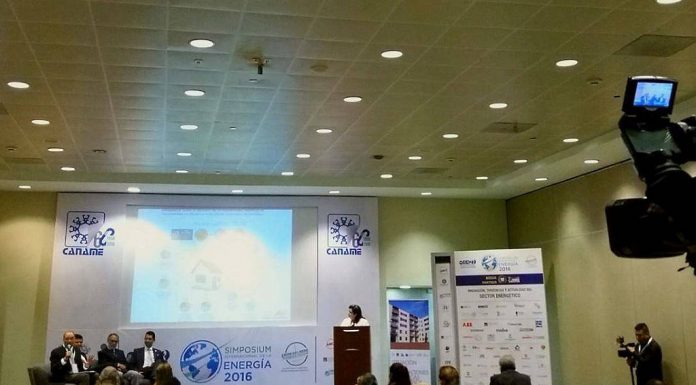 El Mtro. Enrique Balan, presentó algunas propuestas para la actualización de la Norma Mexicana de instalaciones eléctricas (NOM-001-SEDE-2012) : Fotografía © ICA – Procobre