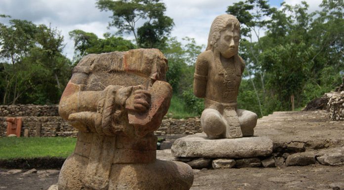 Esculturas de cautivos fueron hechas durante crisis de las grandes urbes mayas Esculturas de cautivos fueron hechas durante crisis de las grandes urbes mayas : Foto © Mauricio Marat INAH