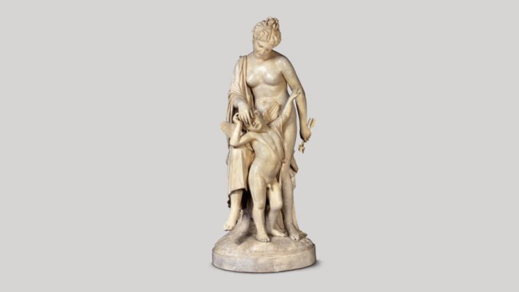 Una burla al amor (Venus y Cupido) (1877) Gabriel Guerra - Yeso 159.5 x 71 x 89 cm, Museo Nacional de Arte / INBA : Fotografía cortesía del © Museo Nacional de Arte