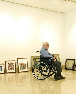 Oswaldo Vigas in The Orchid Seller : Photo credits © Fundación Oswaldo Vigas