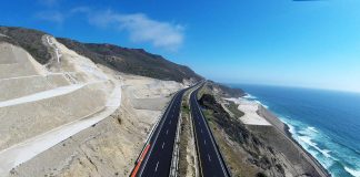 Restitución de Terraplén en Carretera Tijuana-Ensenada KM 93, Ensenada, Baja California : Fotografía cortesía de © Premio Obras Cemex