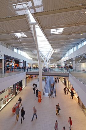 Centro Comercial y Parque Recreativo Les Saisons por Arte Charpentier Architectes : Photo credit © Epaillard+Machado